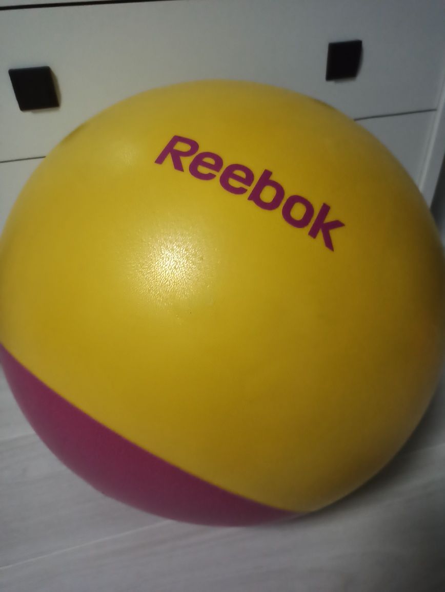 М'яч для фітнесу reebok