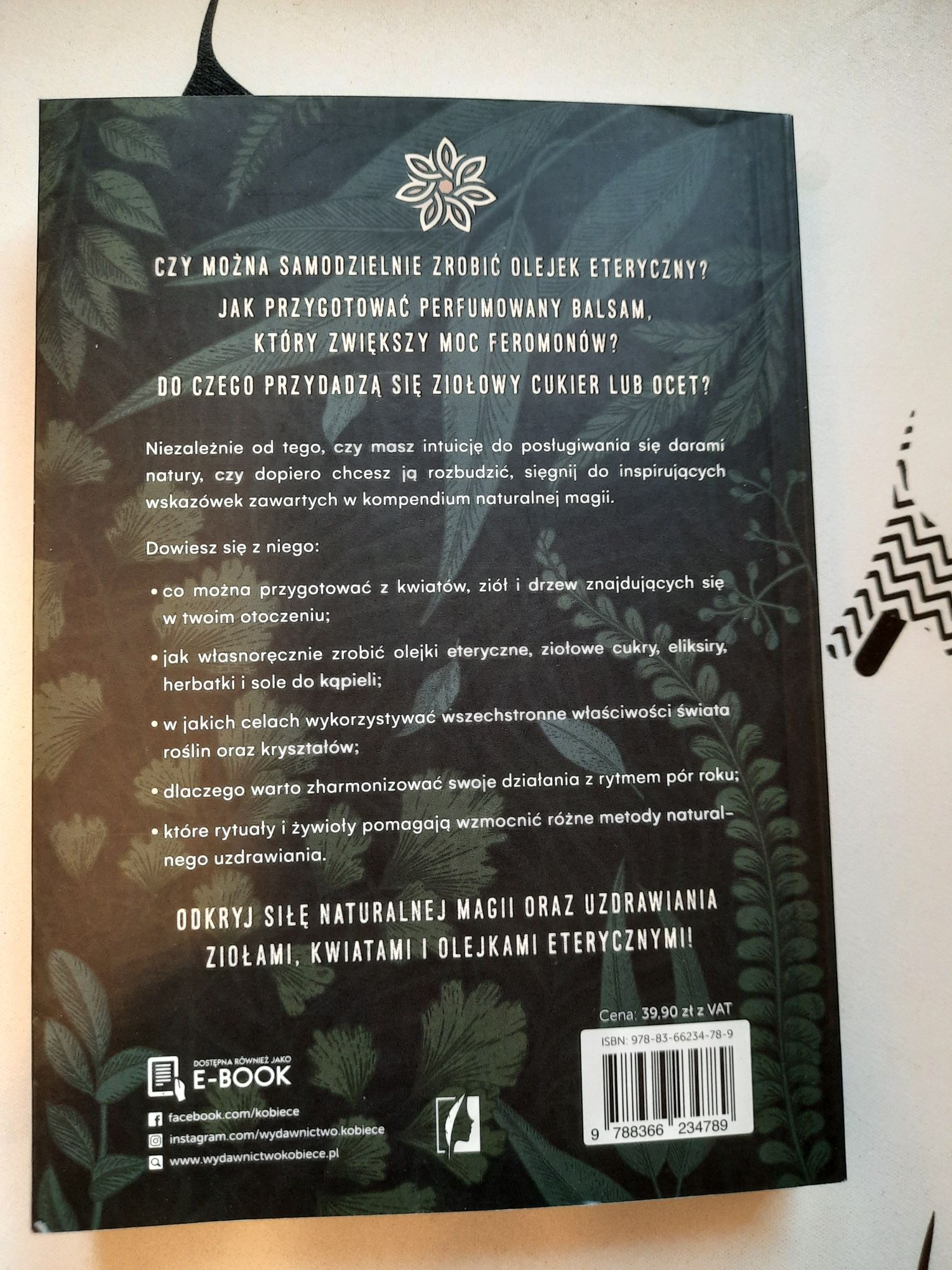 Green Witch Magia ziół, kwiatów, olejków eterycznych i innych darów