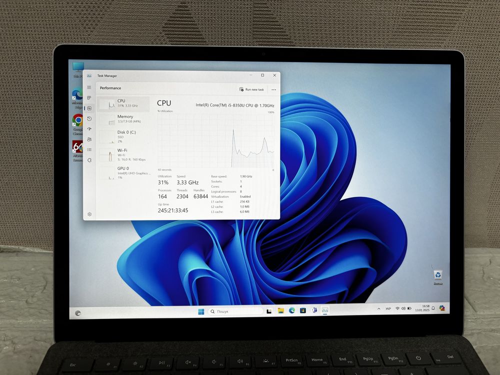 Сенсорний ноутбук Microsoft Surface Laptop 2 13,5” 2k i5-8350u/8/256