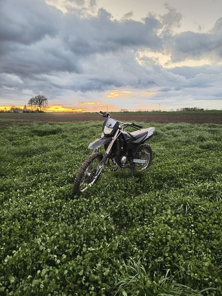 Sprzedam generica 75ccm