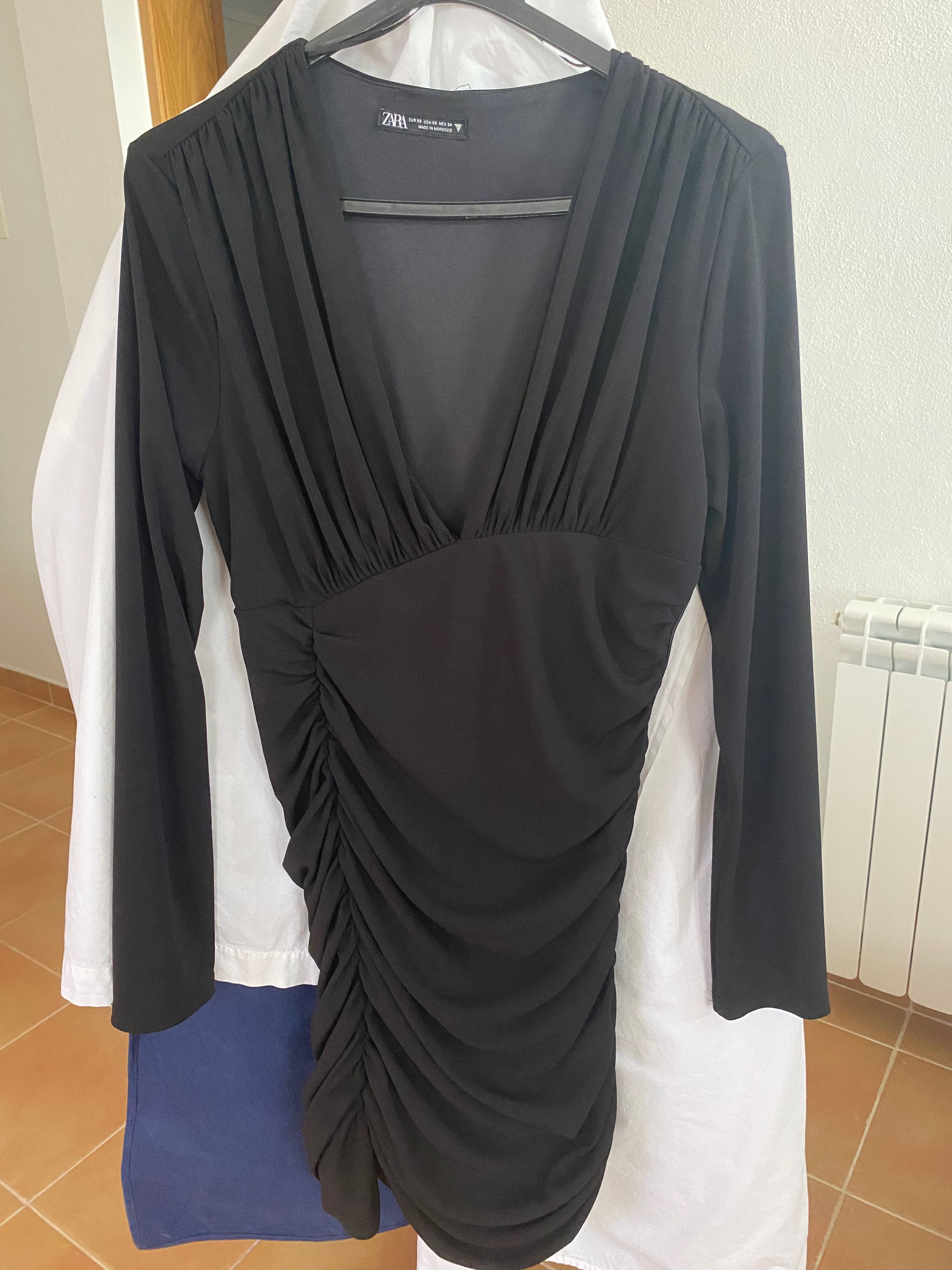 Vestido justo Zara