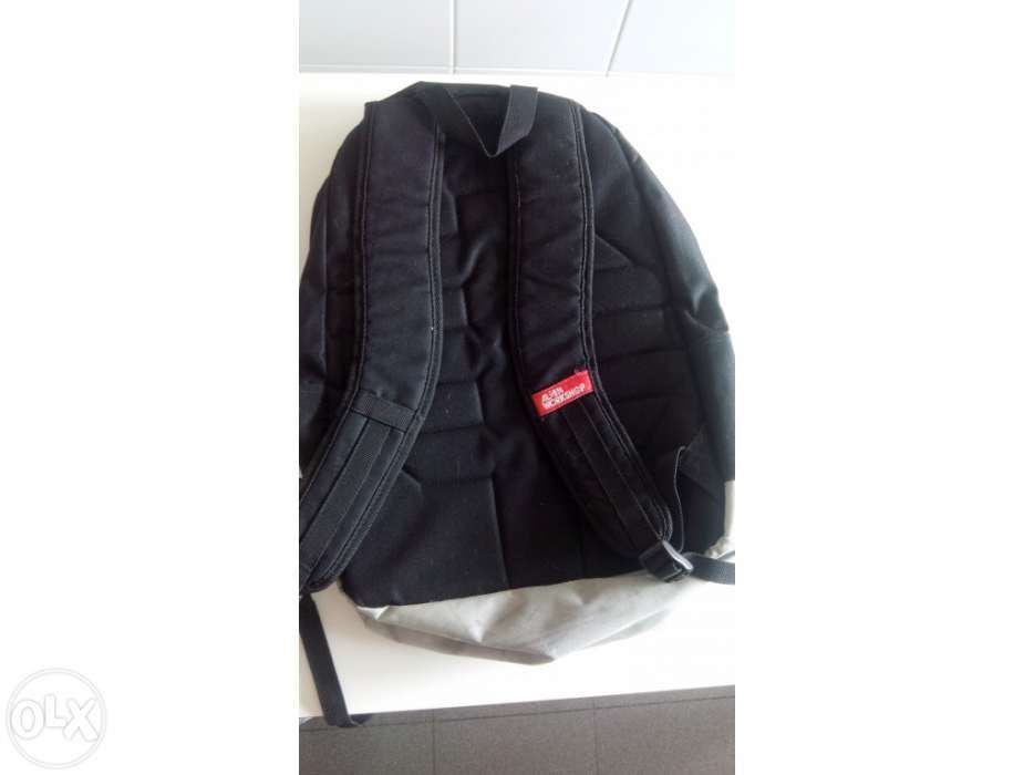 Mochila Skate, Alien Workshop, Óptimo Estado