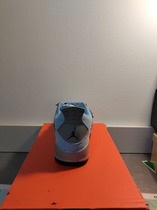 Sporo zejdę z 100. Zł Jordan 4 nowe w dobrym stanie .