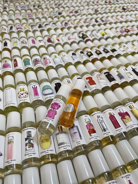 ОПТ/РОЗДРІБ Духи масляные , Масляні парфуми роликові 10 мл. концентрат