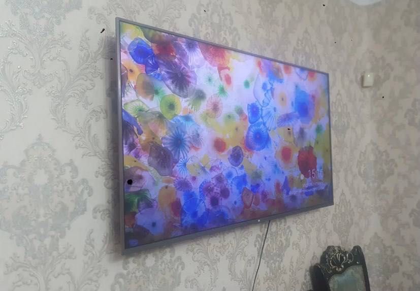 Продам телевизор Smart TV
