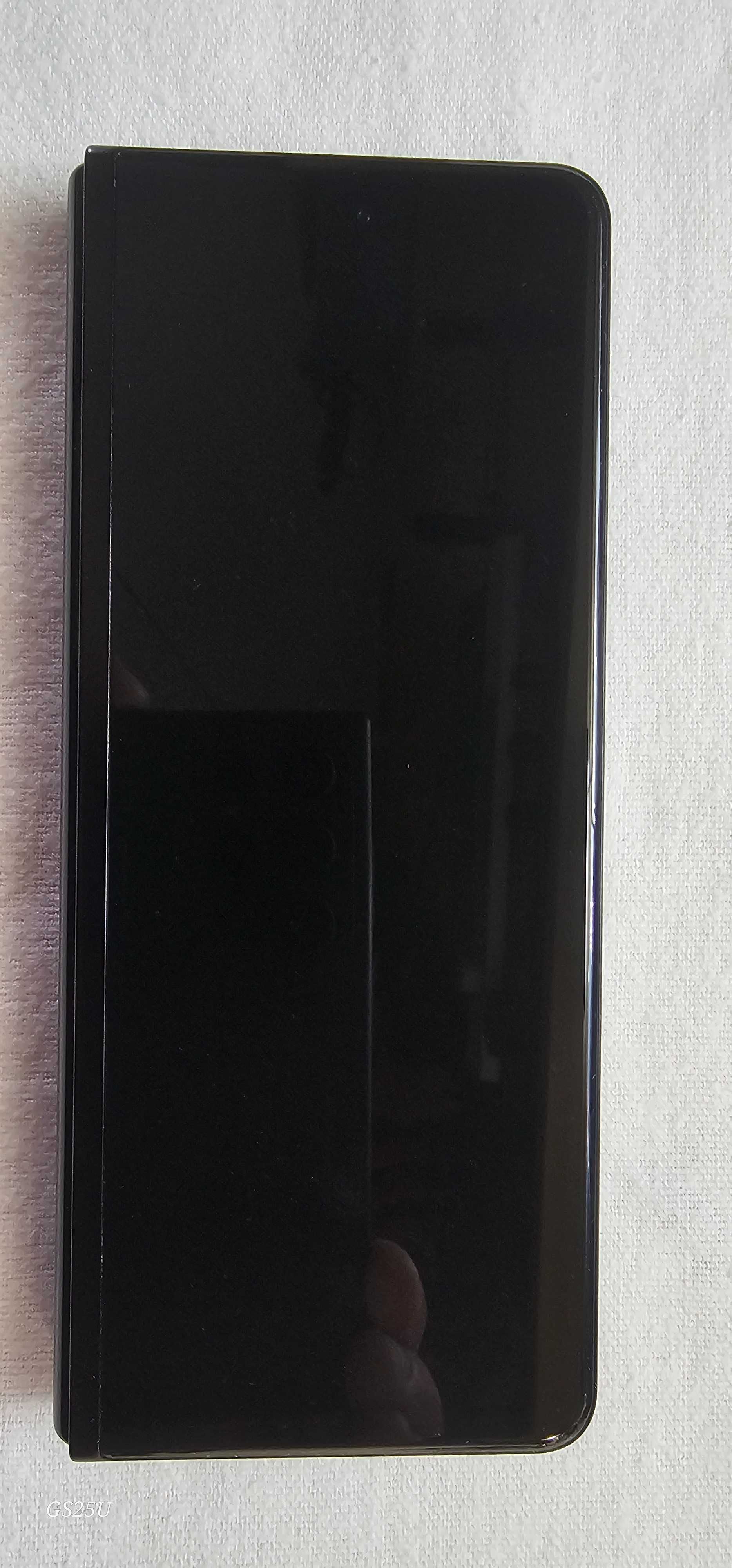 Samsung Z FOLD3 256GB - Desbloqueado