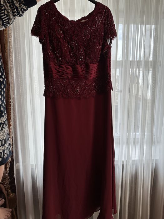 Вечірня сукня xxl