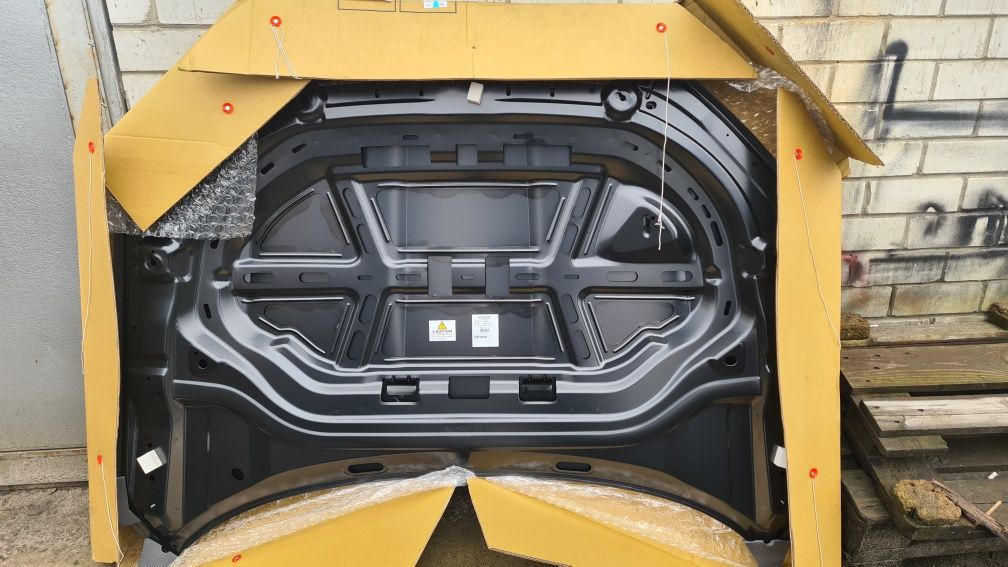 Капот VW Passat  b9 USA 2020 -