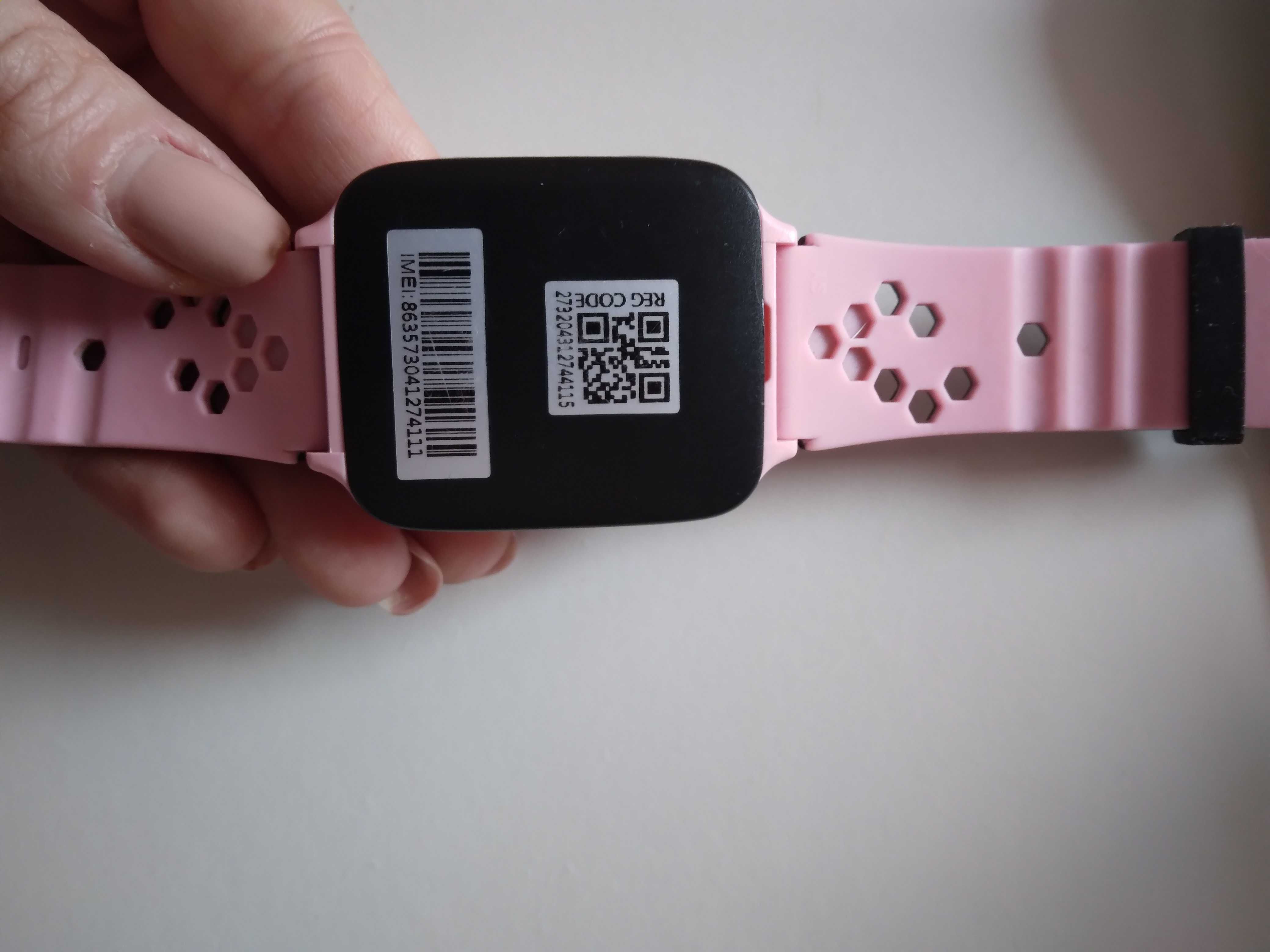 Smartwatch dziecięcy zegarek dla dziecka g900a różowy GPS aparat  nowy