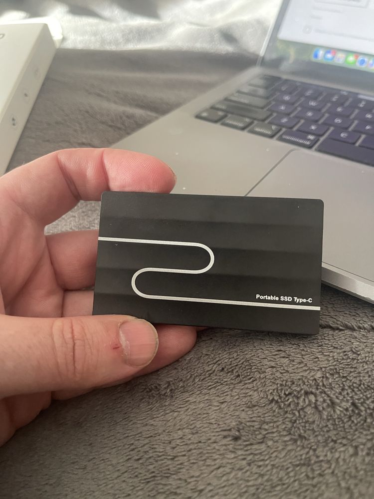 Портативний ssd накопичувач 2Tb