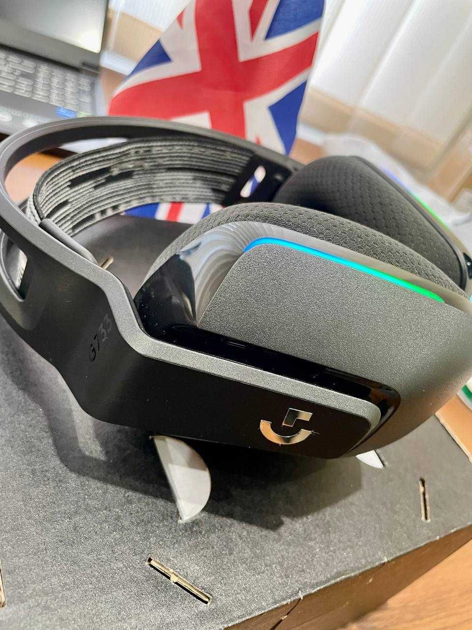 Бездротові вуха Logitech G733 Lightspeed Wireless RGB