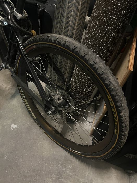 Bicicleta de adulto como nova