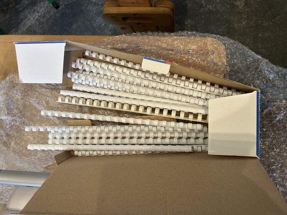 Біндер биндер Fellowes Star 150