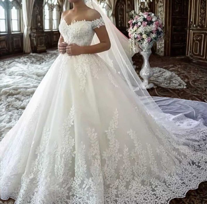 Vestido de noiva modelo princesa