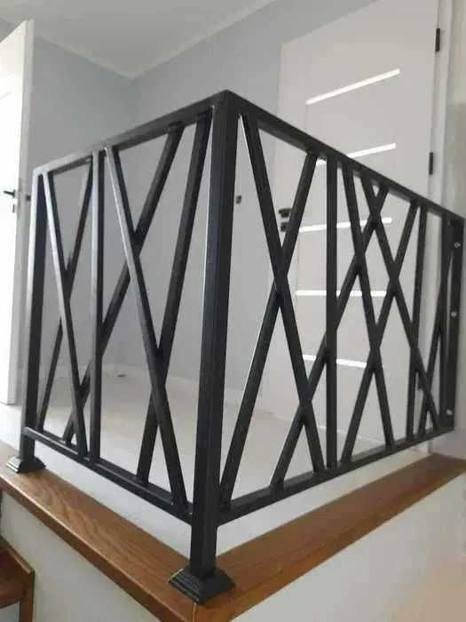 Balustrada panelowa (balustrady, barierki, poręcze)