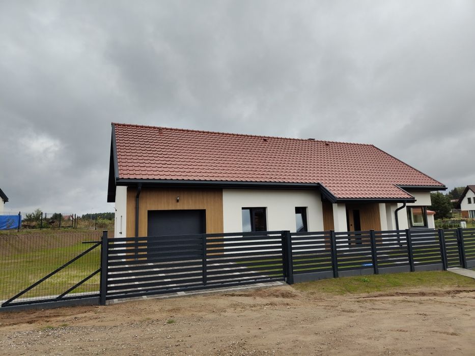 Nowy Dom Jednorodzinny – Bartosze k. Ełku – 140 m², 4 Sypialnie, Garaż