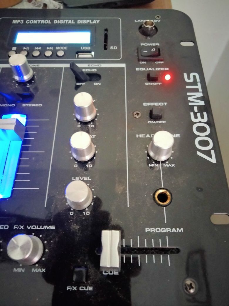 Skytec stm-3007 mixer