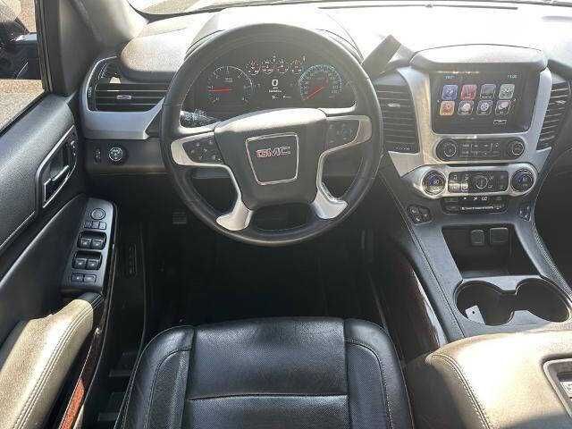 2017  GMC  Yukon