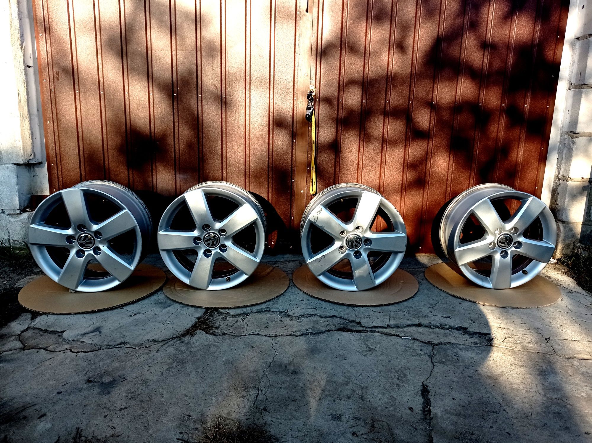 Felgi 16 5x112 OEM VW. Otw.cent.57.1 ET 50