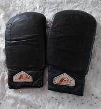 Перчатки  боксерские  кожаные  Sport