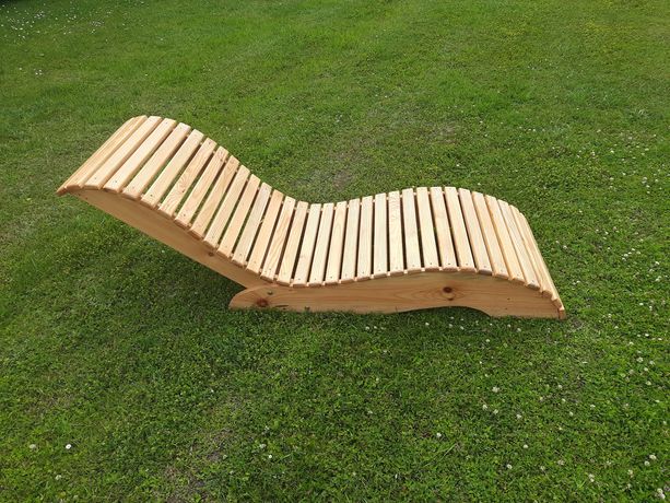 Leżak drewniany ogrodowy