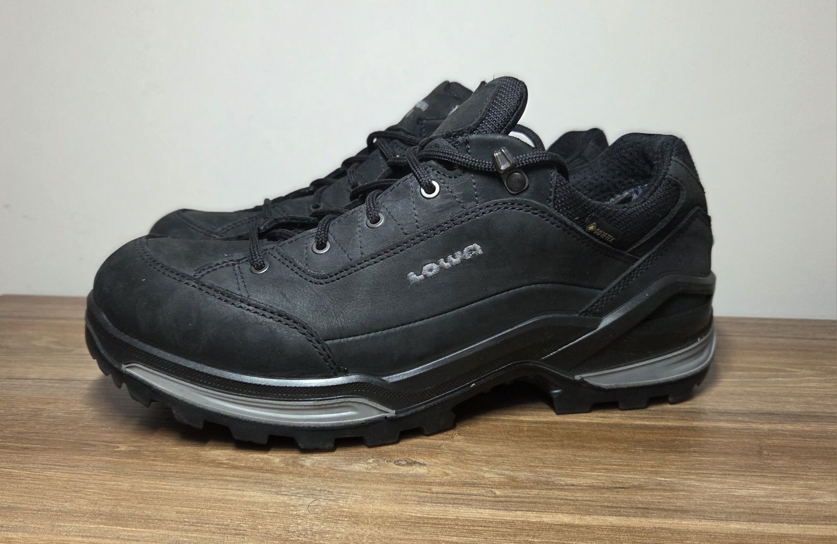 Lowa Renegade GTX 42р-26,5см
