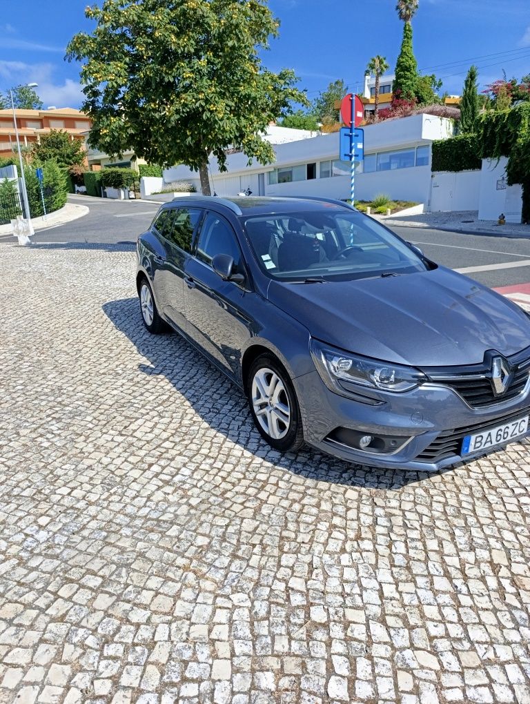 Renault Megane sport tourer