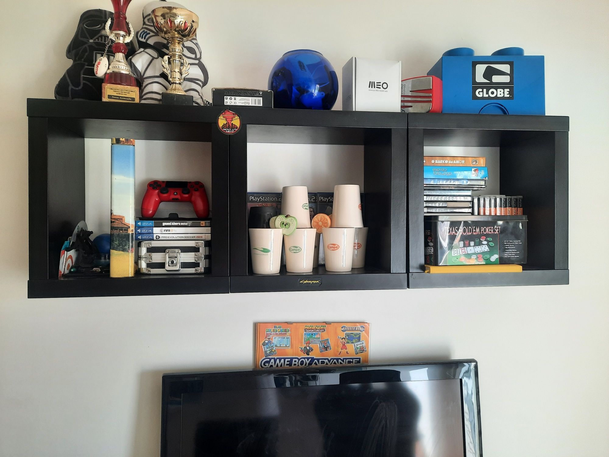 3 Cubos pretos Ikea
