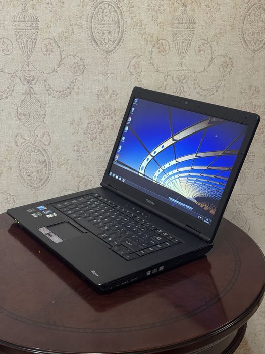 Ноутбук Toshiba Tecra S11 i5 vPro HDD 500GB
