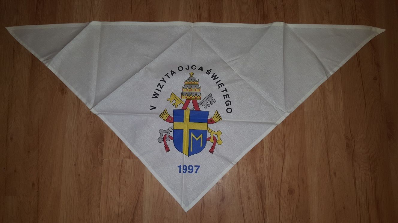 Stara chusta z wizyty Jana Pawła II w Polsce 1997