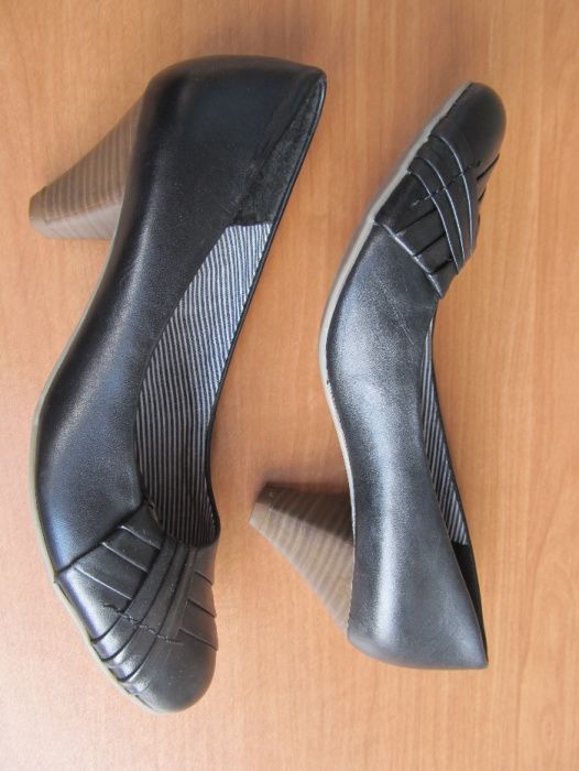 Туфли женские - черные стильные