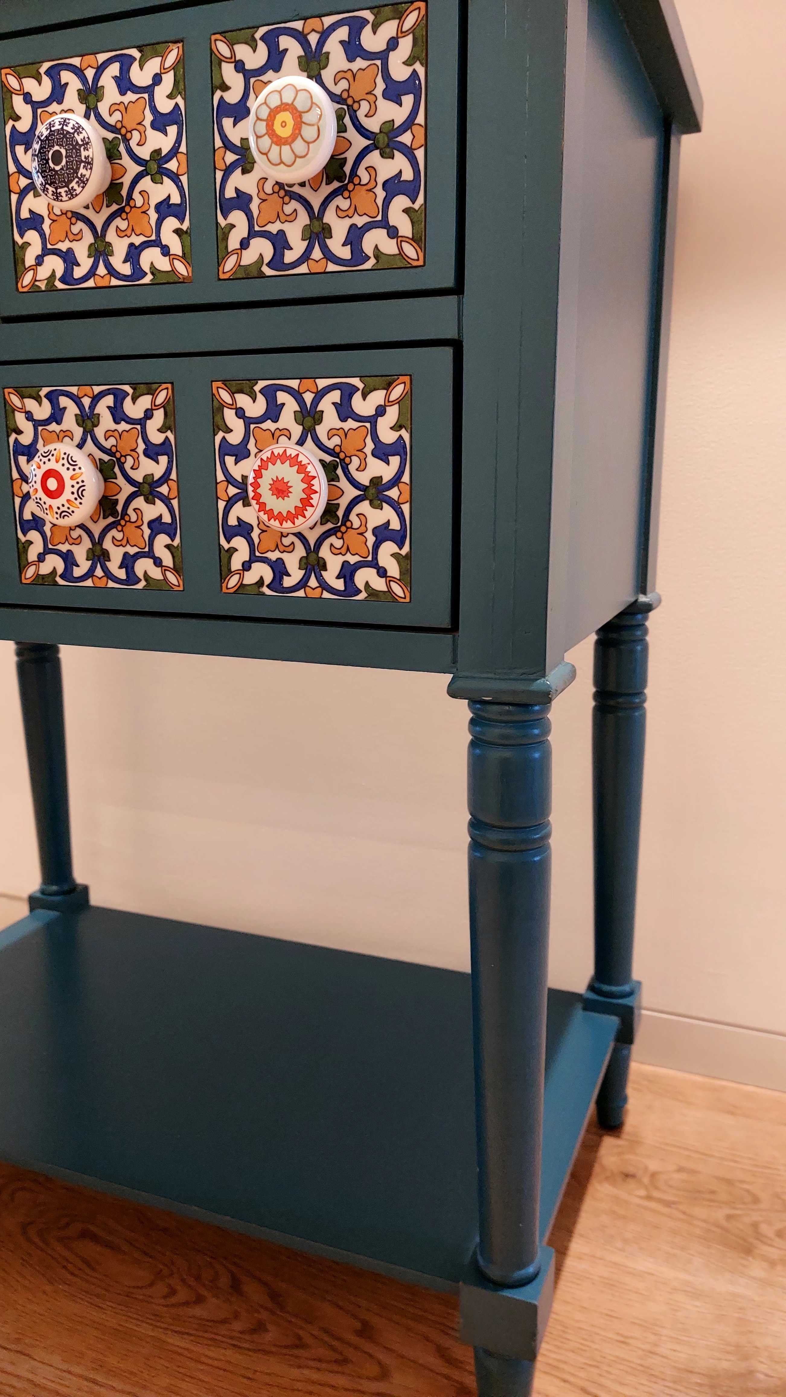 Mesa de cabeceira pintada à mão x2