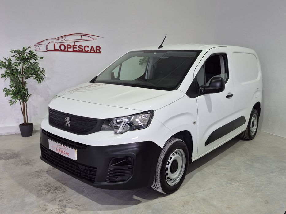 Peugeot Partner 1.6HDI - 140.000KM - 3 LUG. | GARANTIA | NACIONAL