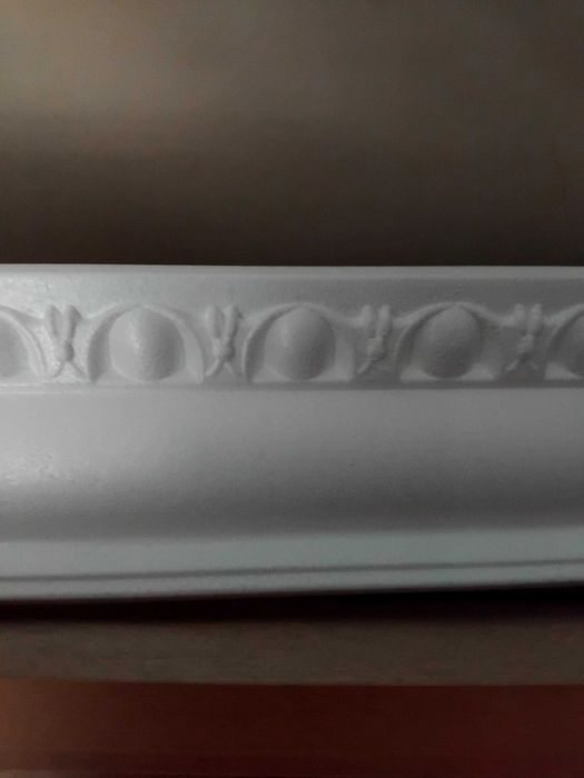 Плінтус стельовий 2 метри