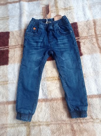 Утепленні джинси 3-4 роки