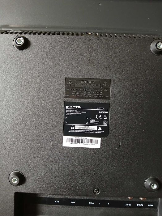 TV  Manta model 43 LUA120S uszkodzona płyta główna.