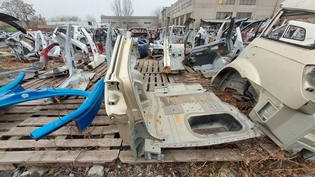 Четверть задняя левая DODGE JOURNEY 11- 68035431AB