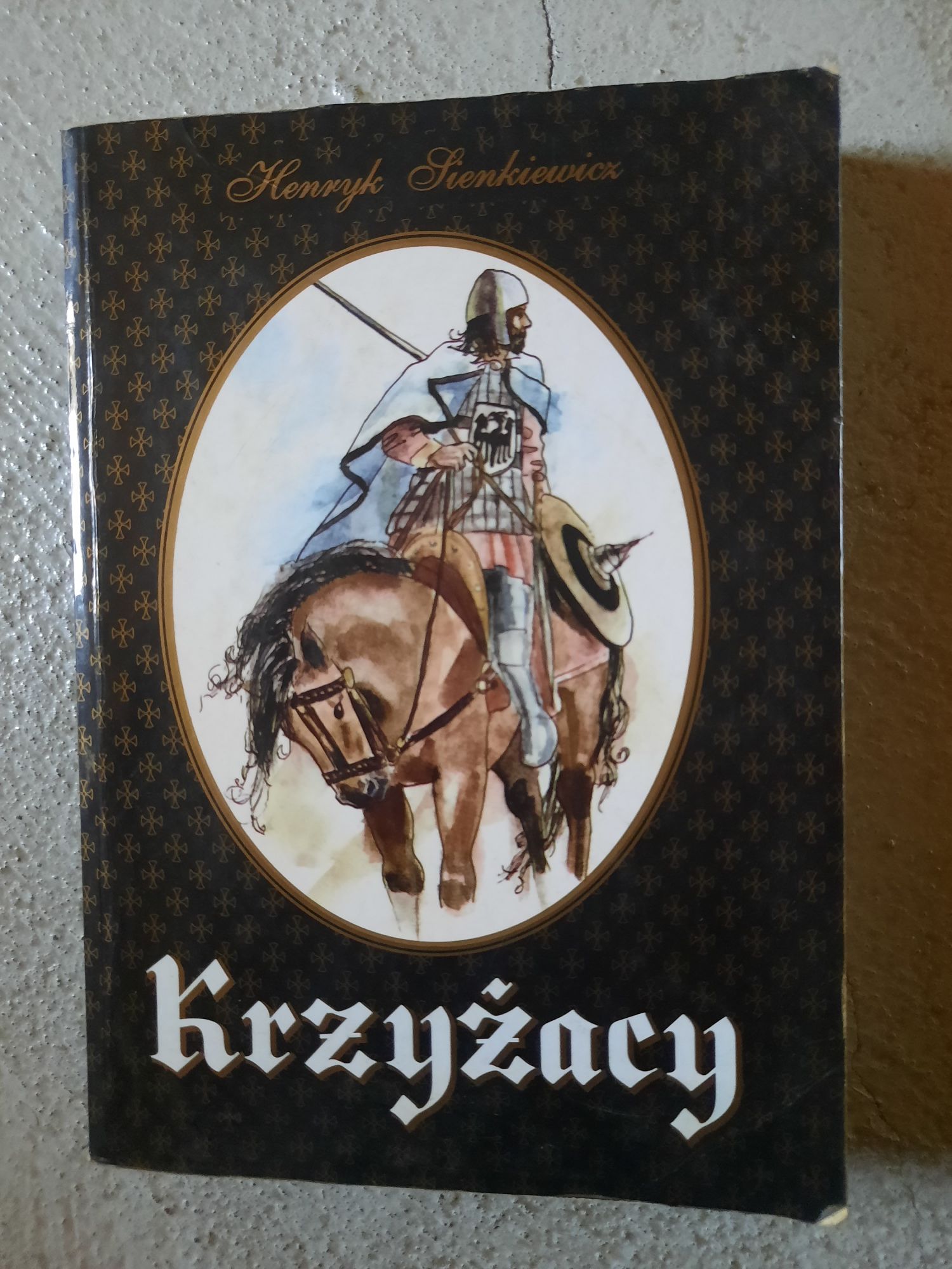 Książka Krzyżacy, oprawa miekka