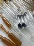 Lote de química e tubos de ensaio de antigos laboratório de análises