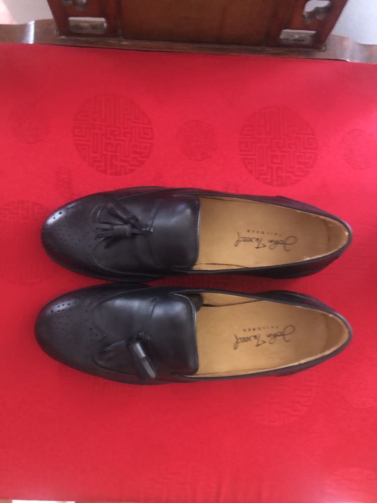 Sapatos em estado novo John Tweed Tailored, tam. 41,5