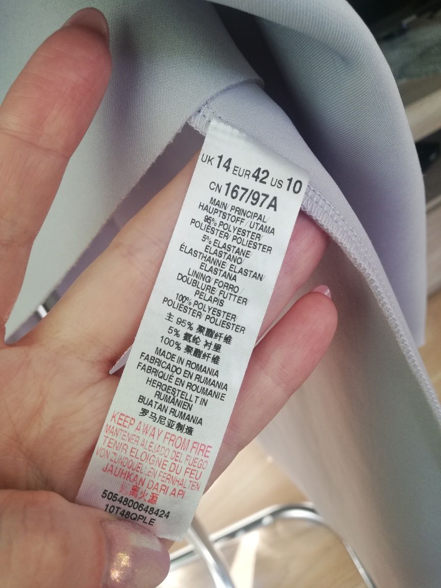 Piękna wrzosowa sukienka koktajlowa Noa Noa r. 38/40