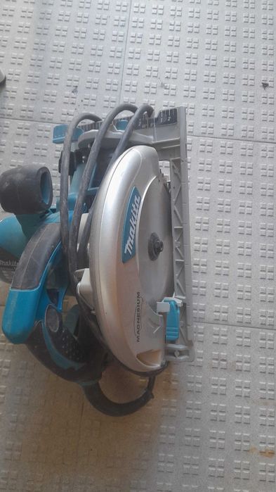 Vende se máquinas eletricas