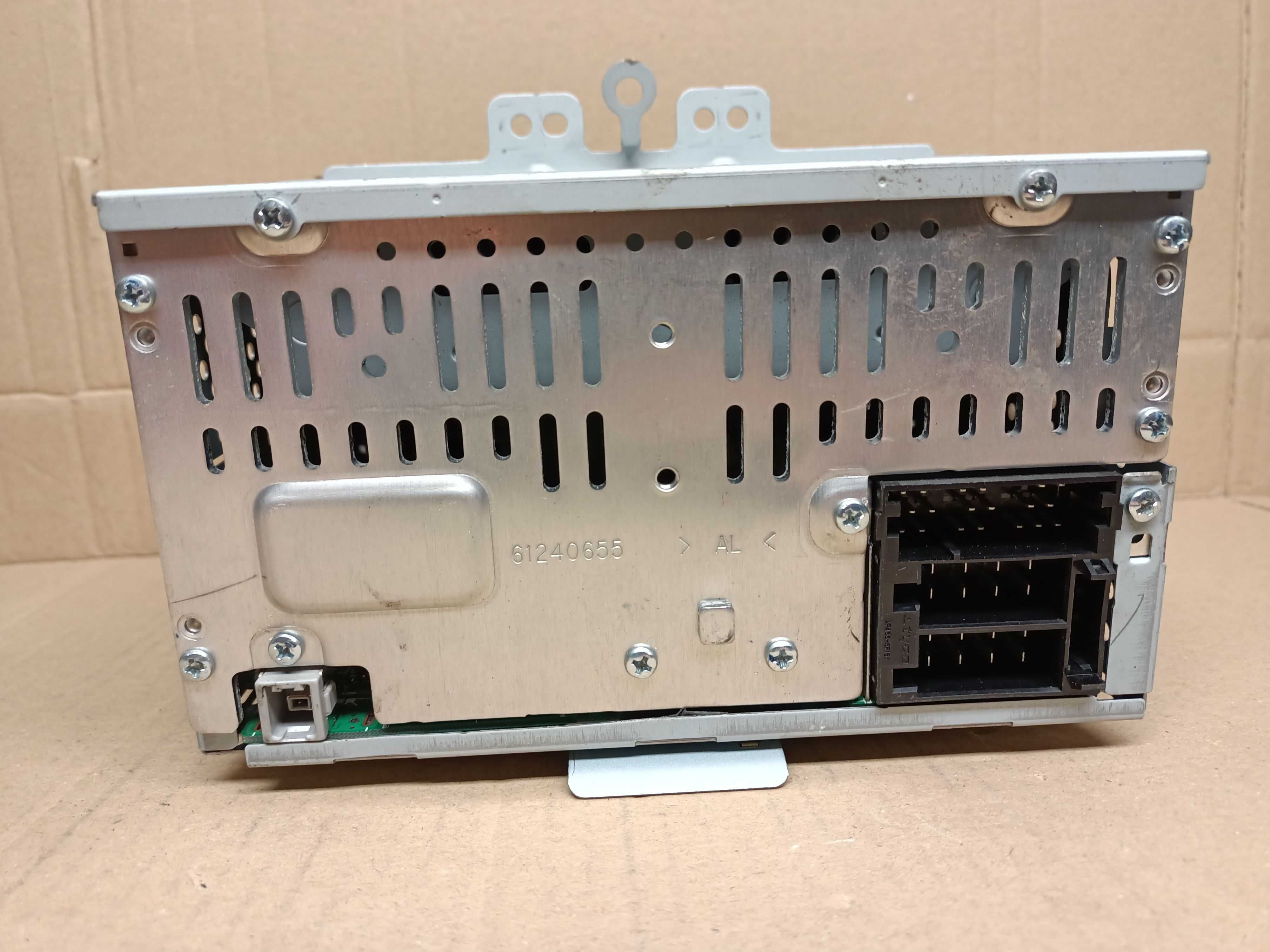 radio hyundai I20 i20 BLUETOOTH 96100-1j212