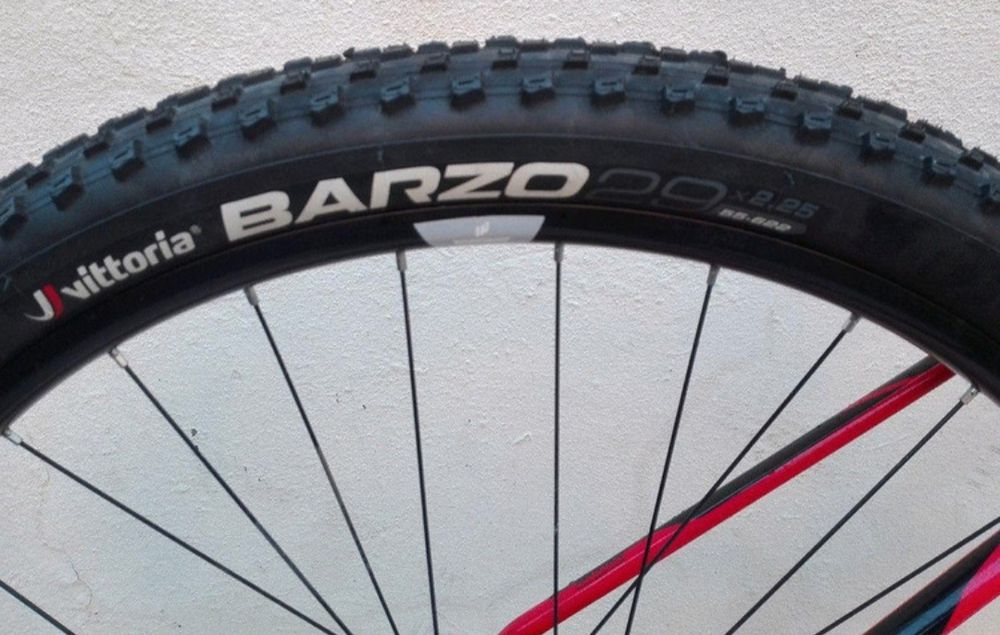 JF-Bikes Coluer poison Carbono 12v M