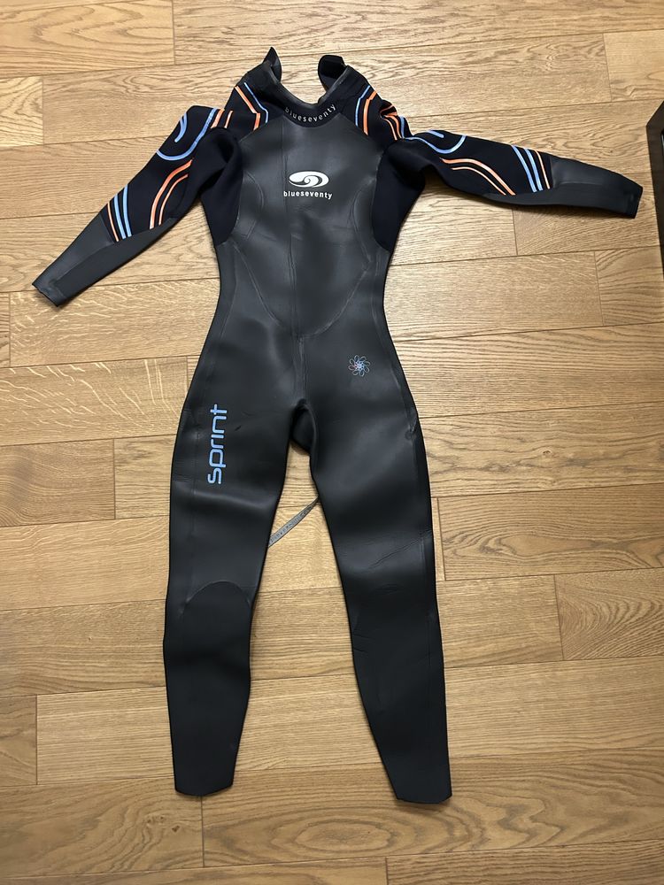 Używana pianka Blueseventy damska rozmiar M