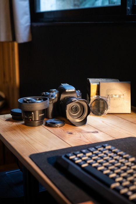 Canon EOS 800D + 18-55mm + 50mm 1.8 + filtros nd e polarizador