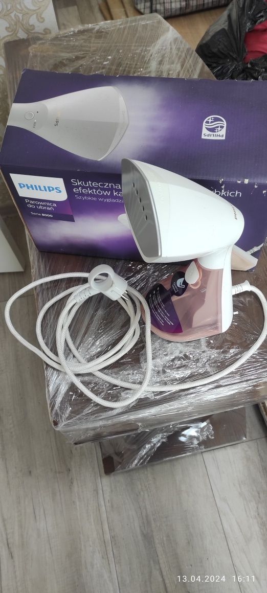 Вертикальний відпарювач ручний Philips GC801/10