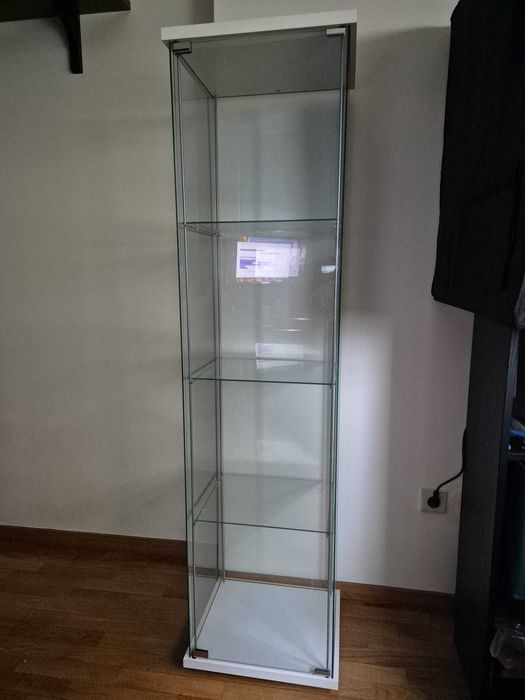 Vitrina IKEA branca