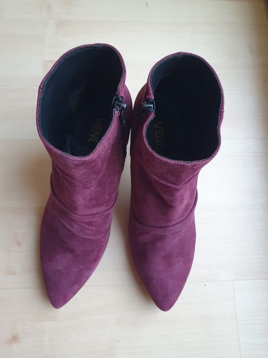 Nowe zamszowe botki na szpilce Venezia 39 burgund