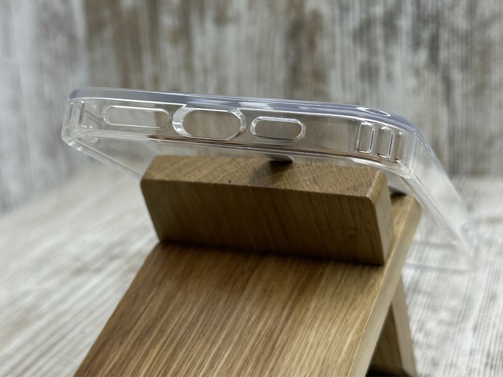 Прозрачный чехол Fibra с MagSafe на iPhone 14 Pro Max/ 14 Pro/ 14